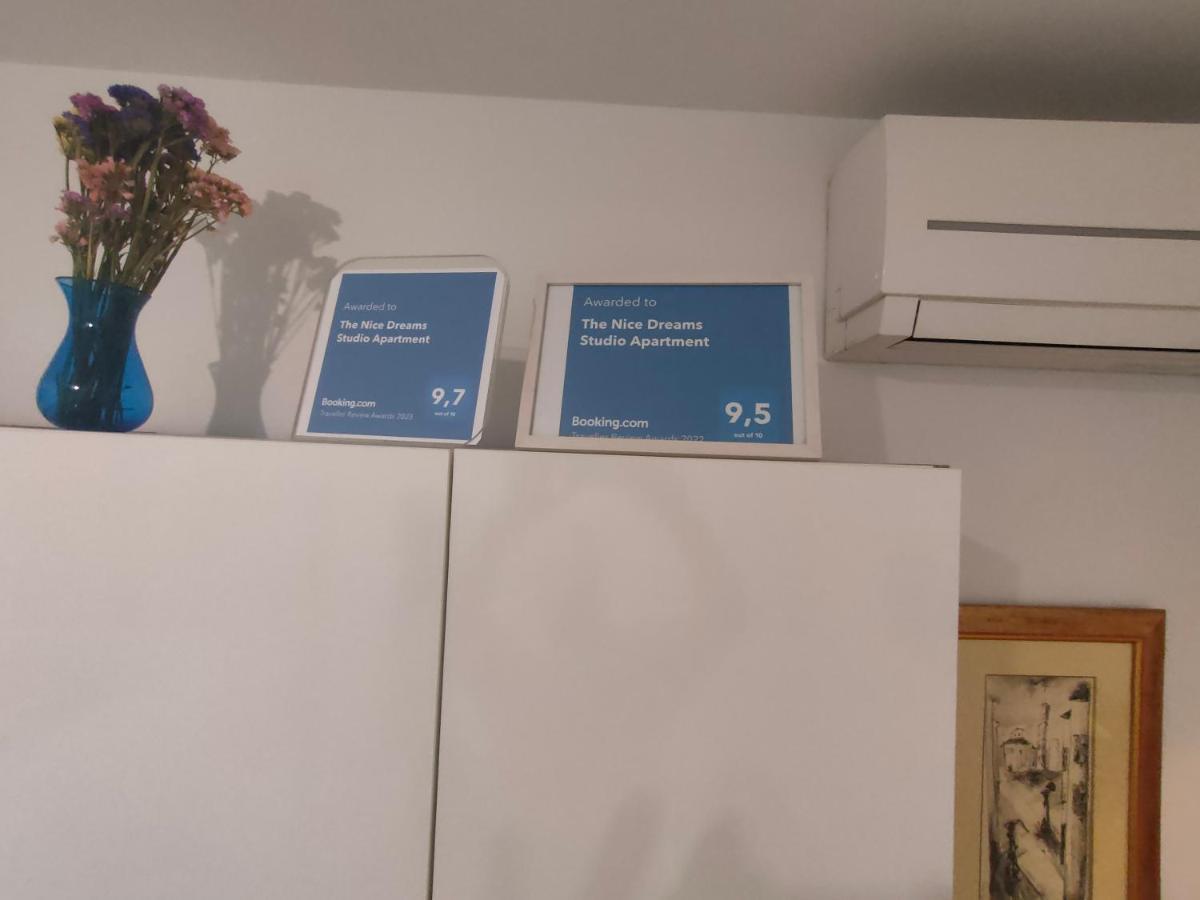 The Nice Dreams Studio Apartment Zara Esterno foto